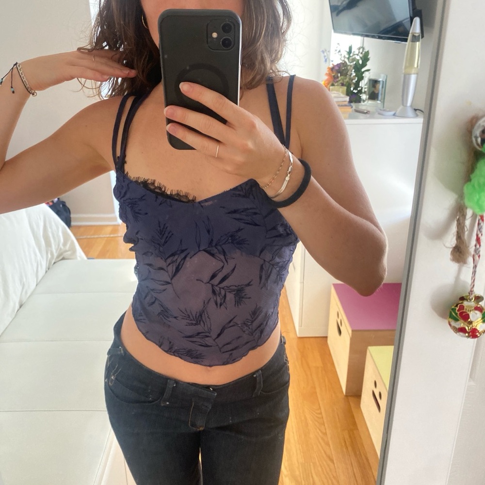 Vintage Victoria’s Secret Navy Floral Cami Top